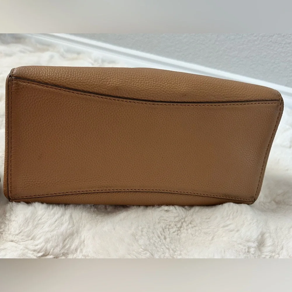 Tory Burch tory burch